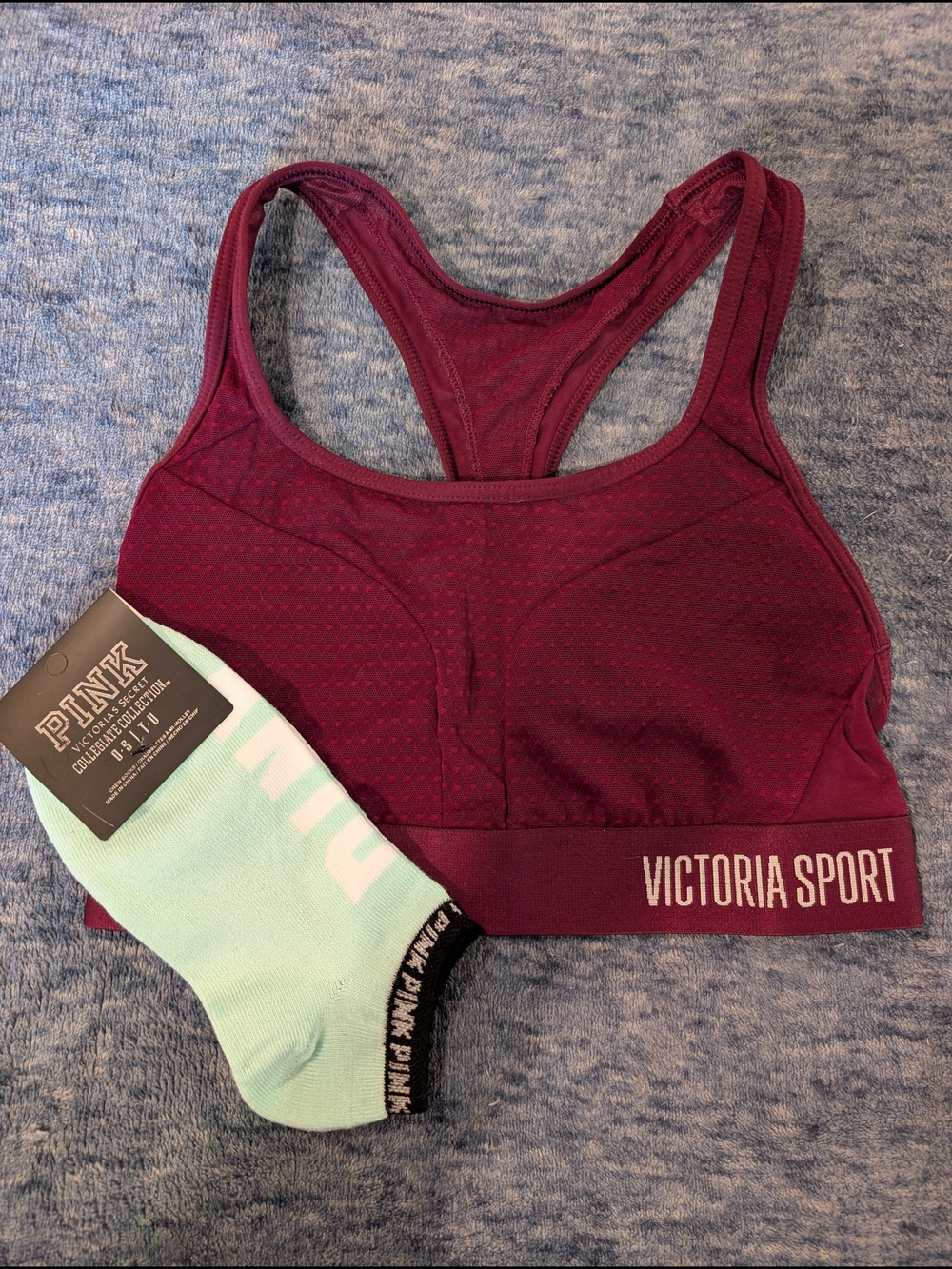 PINK Victoria's Secret Mint and White No-Show Sock And Sports Bra